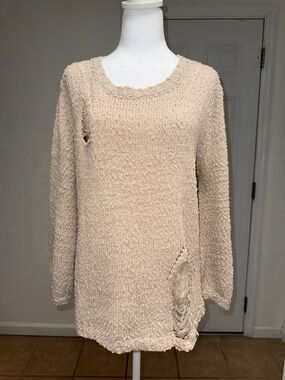 Umgee Cozy Cream Distressed Knit Sweater size small